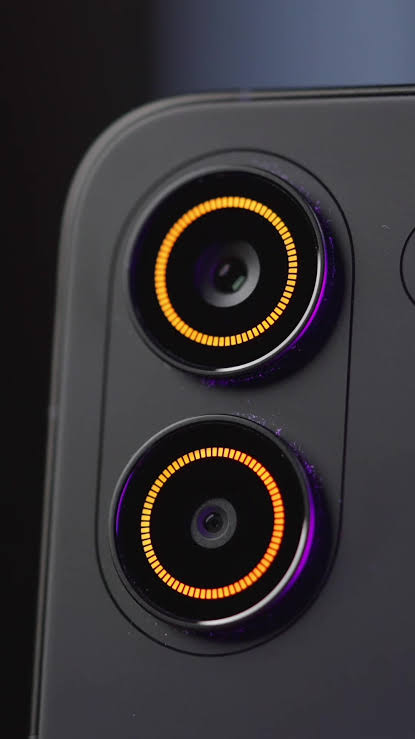 Підсвітка біля камер на POCO X8 Pro